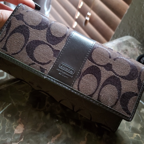 Coach Wallet - Picture 2 of 2